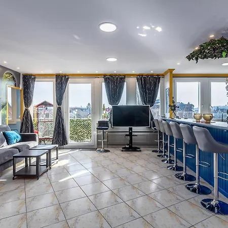 Artistmemory Apartment *